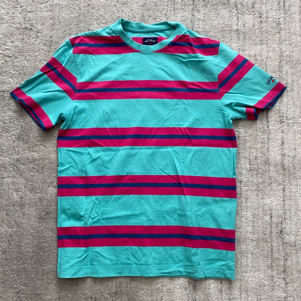 Noah NYC t shirt in size Small